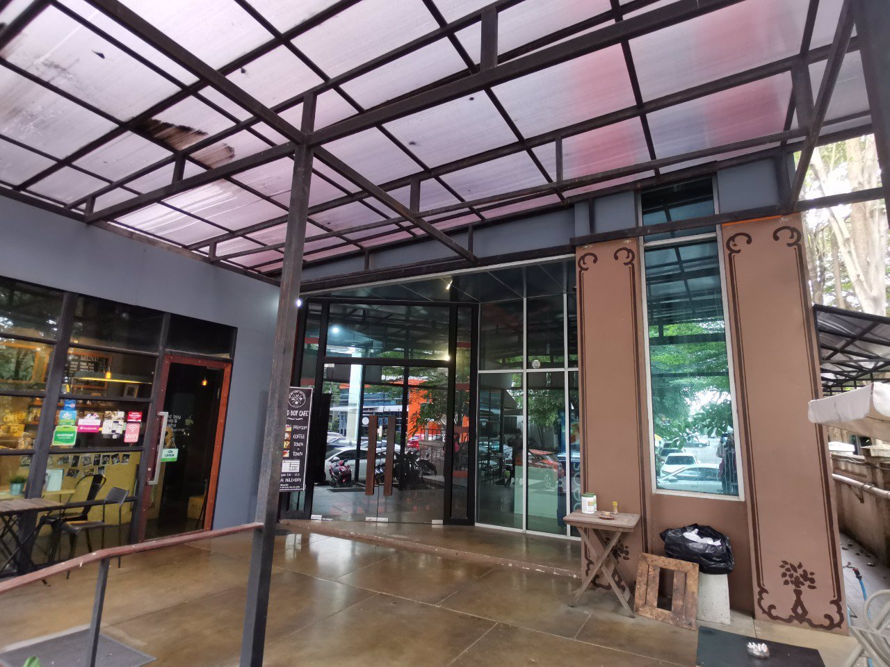 ขายด่วน-อาคารสำนักงาน-3-ชั้น-135-ตรว-ทาวน์อินทาวน์-โครงสร้างอาคารดีมาก-เพดานสูง-สวยมาก