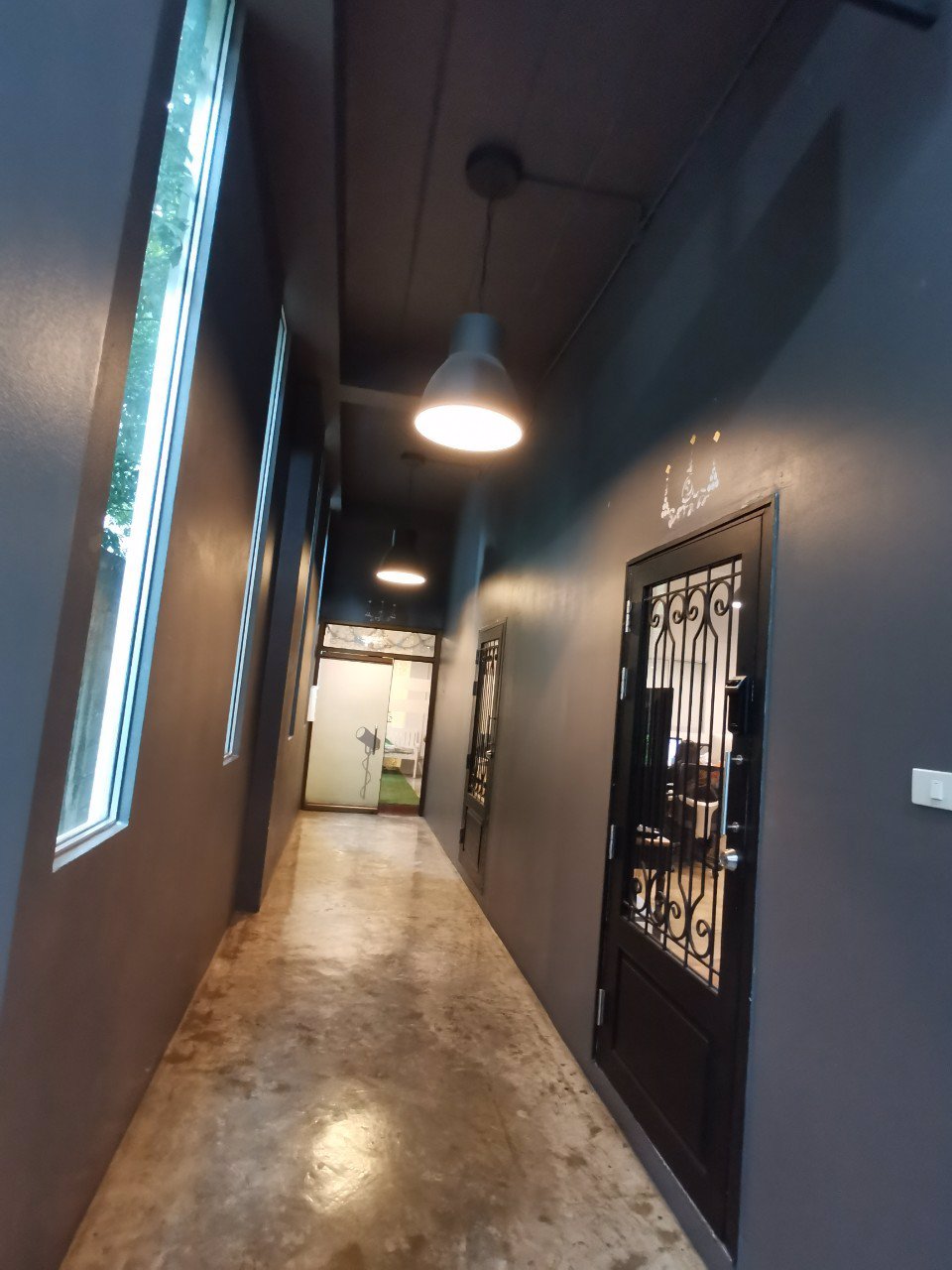 ขายด่วน-อาคารสำนักงาน-3-ชั้น-135-ตรว-ทาวน์อินทาวน์-โครงสร้างอาคารดีมาก-เพดานสูง-สวยมาก