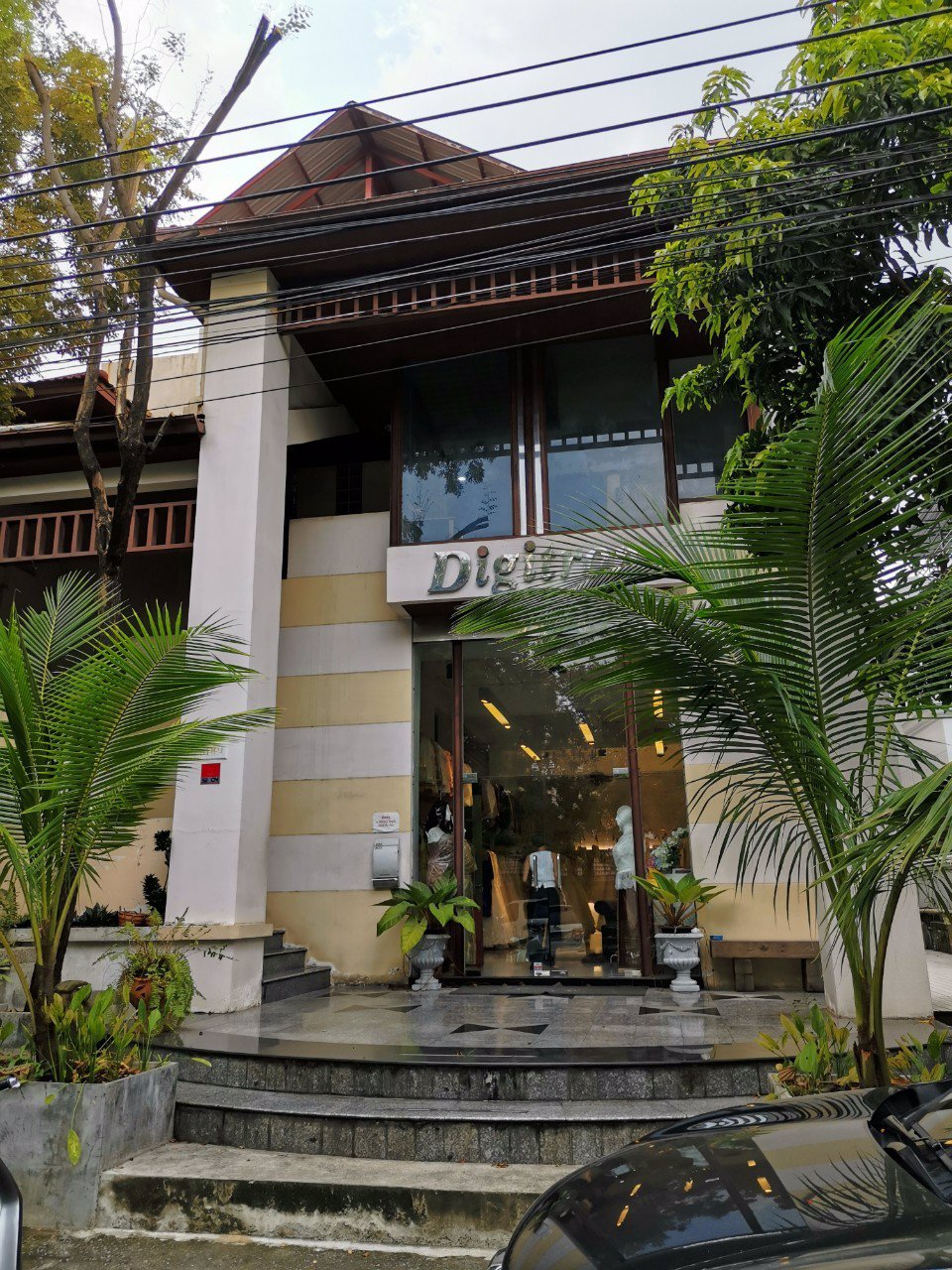 ขายด่วน-อาคารสำนักงาน-3-ชั้น-138-ตรว-ทาวน์อินทาวน์-เพดานสูง-ห้องสำนักงานพร้อมใช้