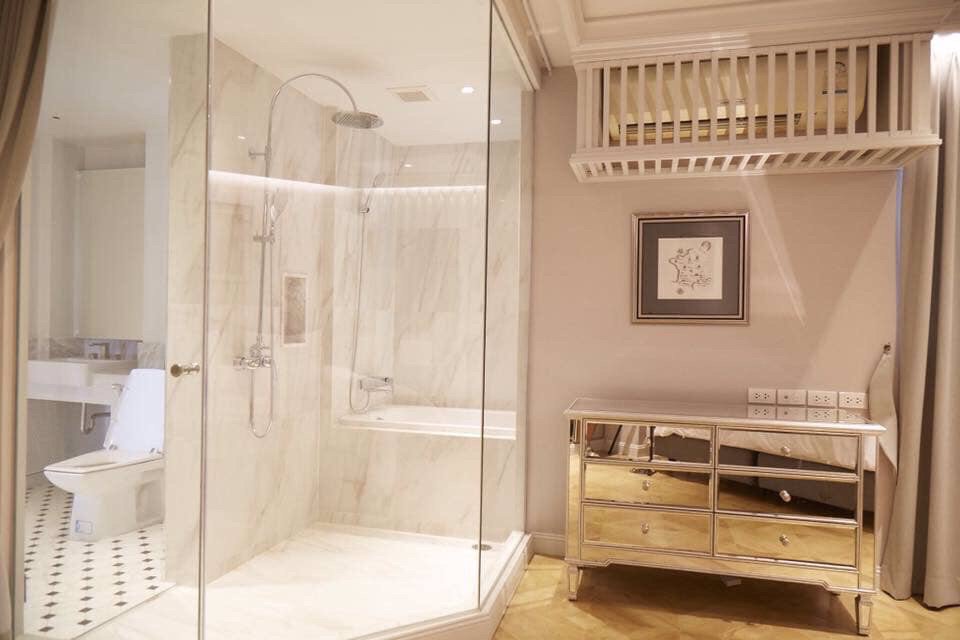 ขายคอนโด-สาทรการ์เด้น-2-ห้องนอน-109-ตรม-ชั้น-18-ตกแต่งหรู-สไตล์อพาร์ทเม้นแบบฝรั่งเศส-บิวด์อิน