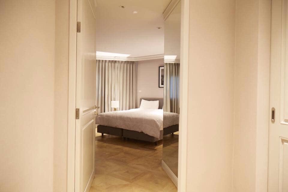 ขายคอนโด-สาทรการ์เด้น-2-ห้องนอน-109-ตรม-ชั้น-18-ตกแต่งหรู-สไตล์อพาร์ทเม้นแบบฝรั่งเศส-บิวด์อิน