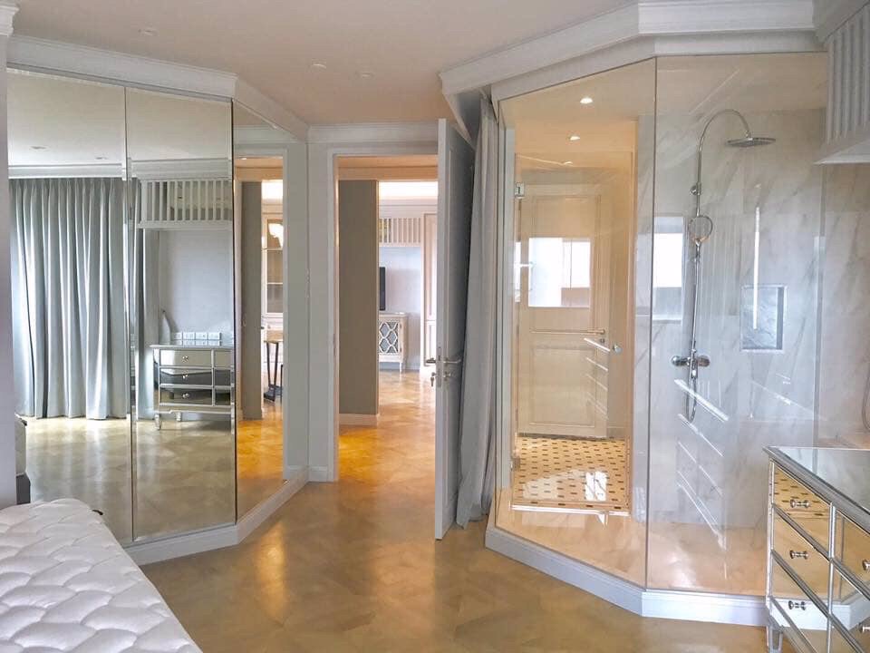 ขายคอนโด-สาทรการ์เด้น-2-ห้องนอน-109-ตรม-ชั้น-18-ตกแต่งหรู-สไตล์อพาร์ทเม้นแบบฝรั่งเศส-บิวด์อิน