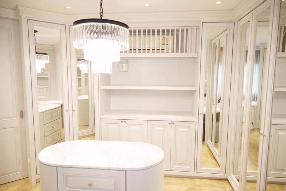 ขายคอนโด-สาทรการ์เด้น-2-ห้องนอน-109-ตรม-ชั้น-18-ตกแต่งหรู-สไตล์อพาร์ทเม้นแบบฝรั่งเศส-บิวด์อิน