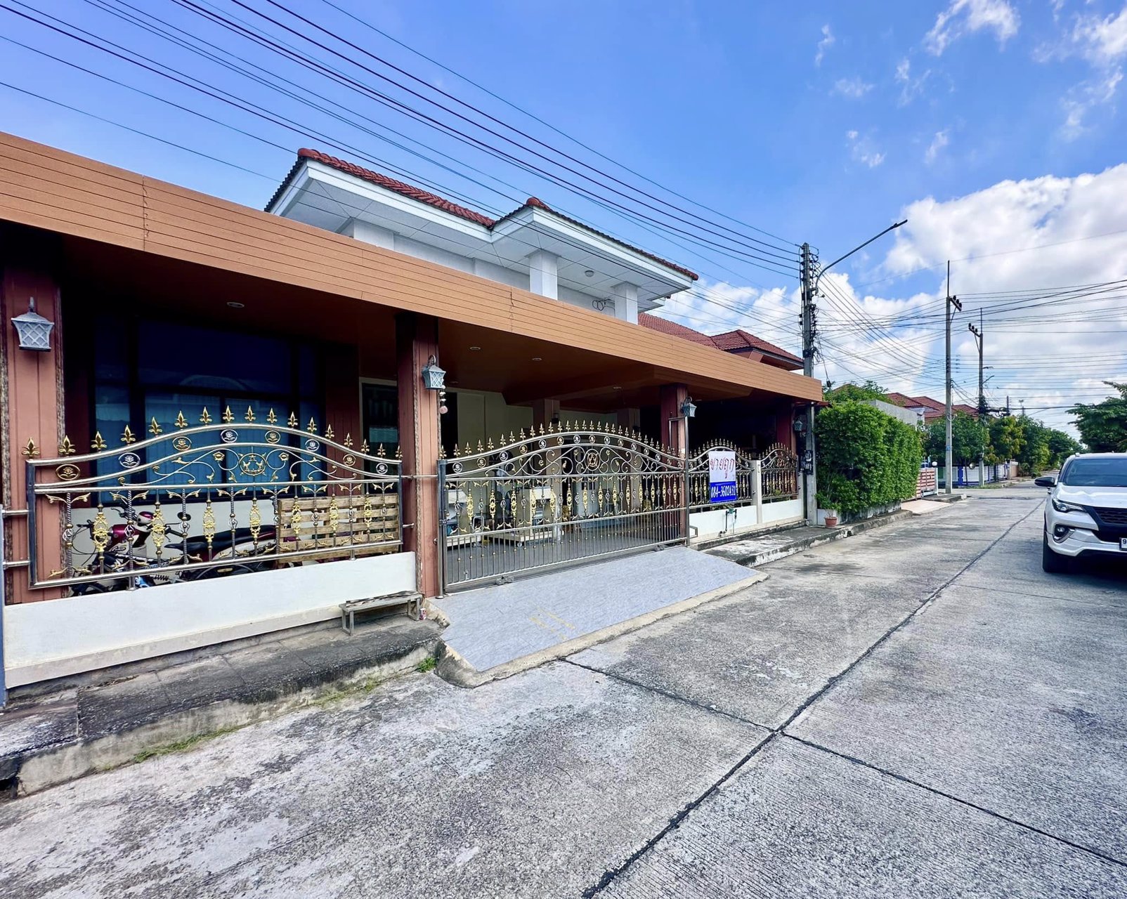 ขายด่วน-หมู่บ้านวรารักษ์-วังน้อย-501-ตรว