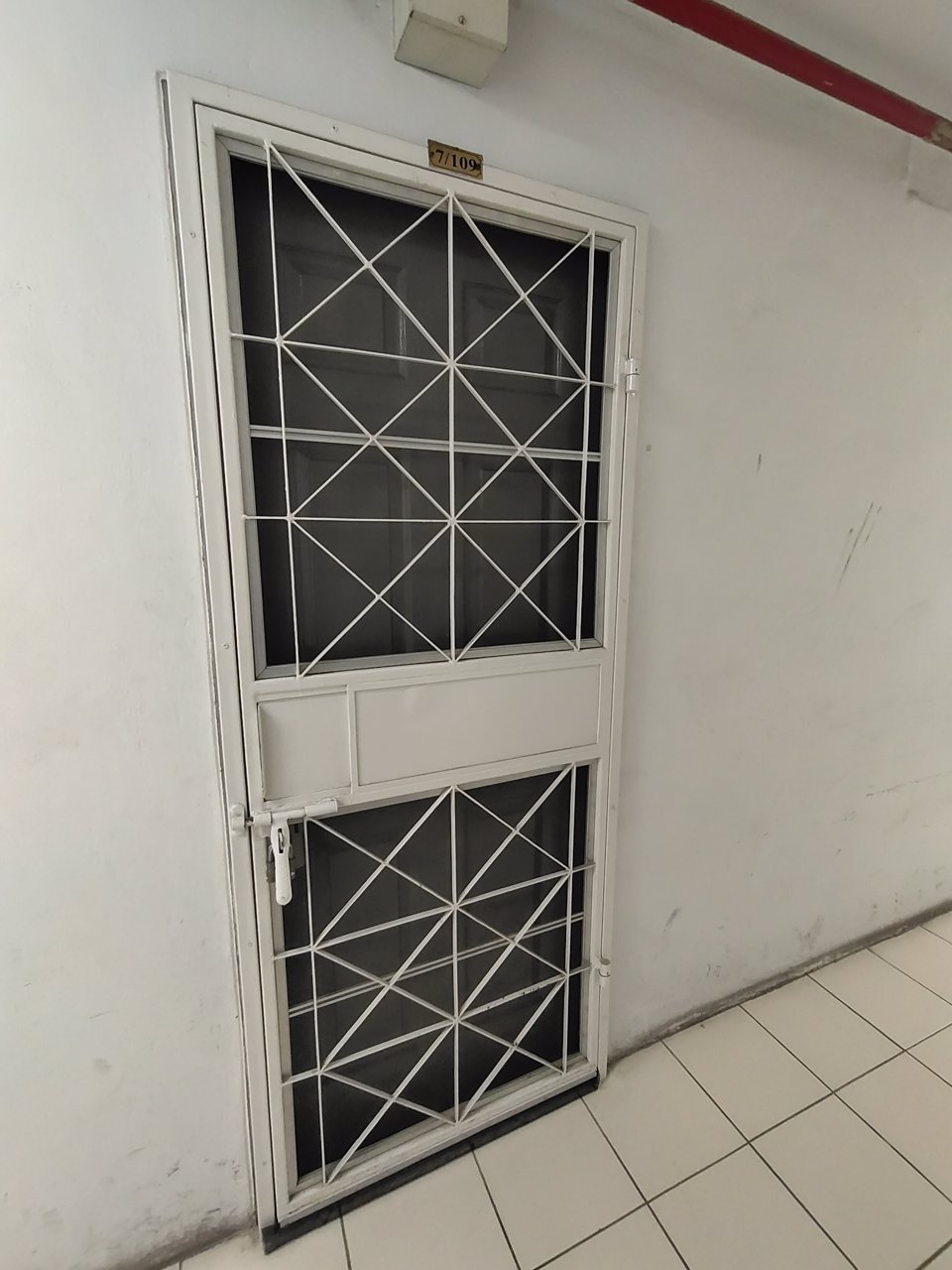 ขายอัสสกาญจน์คอนโดรามคำแหง-105-1-ติดรถไฟฟ้า-3-สาย-ติดถนนใหญ่-ติดท่าเรือวัดศรีบุญเรือง-ขนาด-405-ตรม