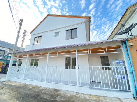 ขาย-ทาวน์โฮม-พฤกษา40-96-ตรม-24-ตรวา-ขายต่ำกว่าราคาประเมิน