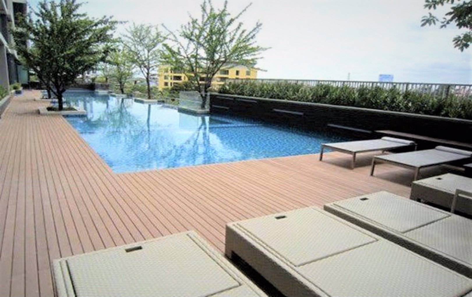 ขายคอนโดติดรถไฟฟ้า-bts-อุดมสุข-ไอดีโอ-บลูโคฟ-สุขุมวิท-ideo-blucove-sukhumvit