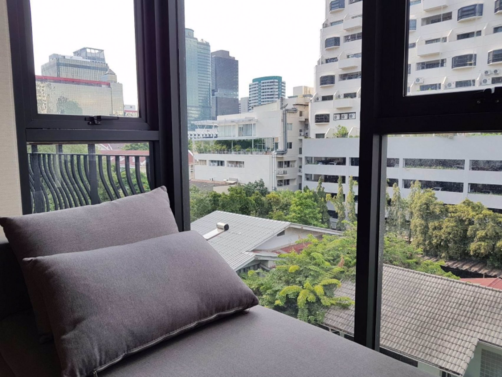 ให้เช่า-for-rent-klass-condo-langsuan-คลาส-หลังสวน-1นอน-452ตรม-ชั้น6-ตกแต่งเฟอร์ครบ-พร้อมอยู่