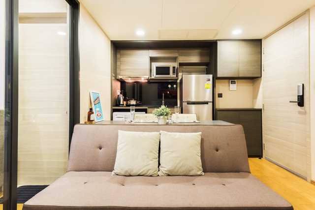 ให้เช่า-for-rent-klass-condo-langsuan-คลาส-หลังสวน-1นอน-34ตรม-ชั้น3-ตกแต่งเฟอร์ครบ-พร้อมอยู่