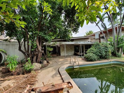 ขายที่ดิน-พร้อมสิ่งปลูกสร้าง-เนื้อที่-523-ตรว-ใกล้กระทรวงการคลัง-ซอารีย์สัมพันธ์-ราคา-370-ล้านบาท