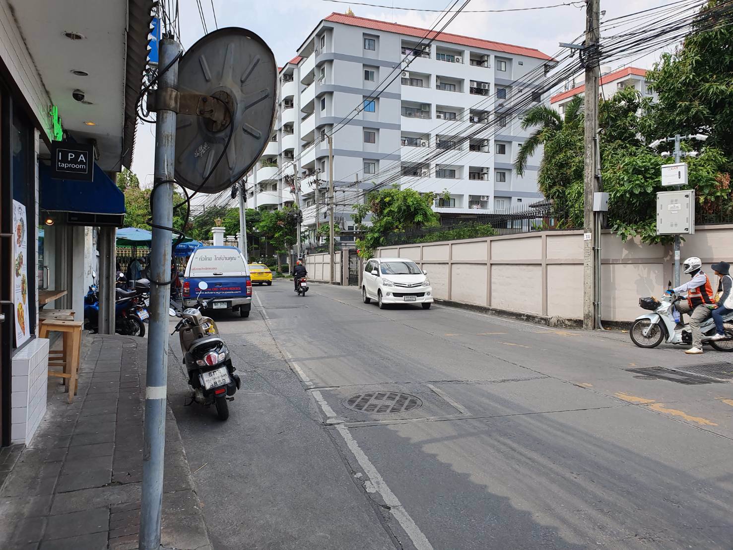 ขายที่ดิน-พร้อมสิ่งปลูกสร้าง-เนื้อที่-523-ตรว-ใกล้กระทรวงการคลัง-ซอารีย์สัมพันธ์-ราคา-370-ล้านบาท