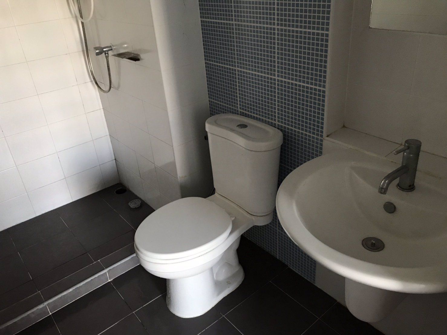 คอนโดมิเนียม-2865-ตรม-เดอะคิทท์-แจ้งวัฒนะ-อาคารบี