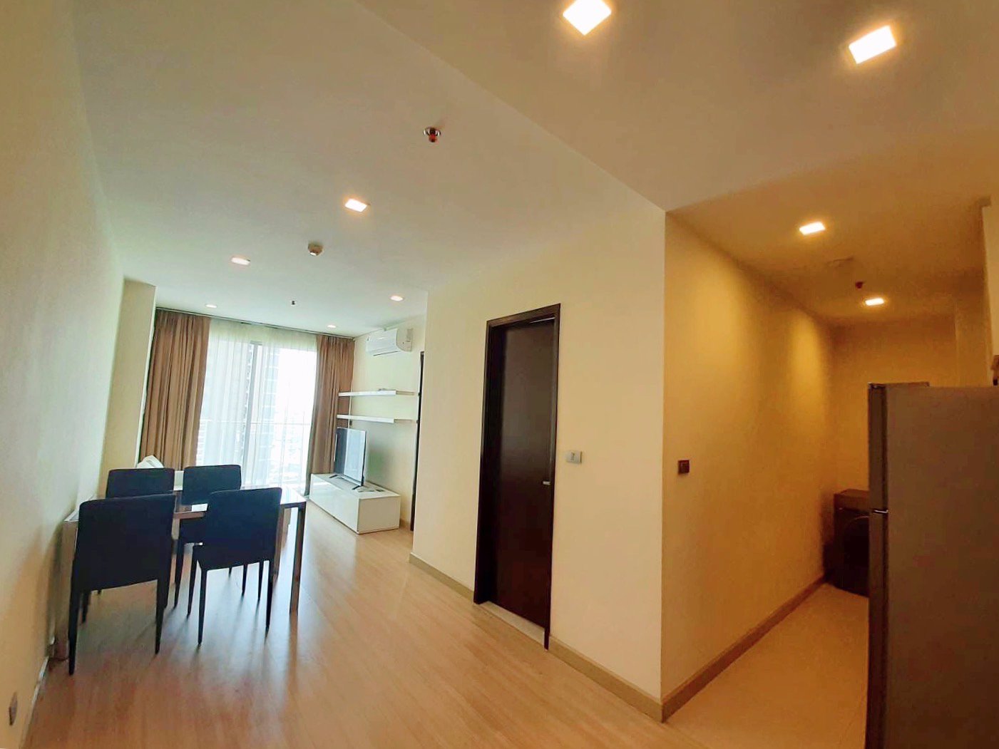 ลงทุนอย่างชาญฉลาด-คอนโดทำเลศักยภาพใจกลางเมืองโซนสุขุมวิท-ใกล้-รถไฟฟ้า