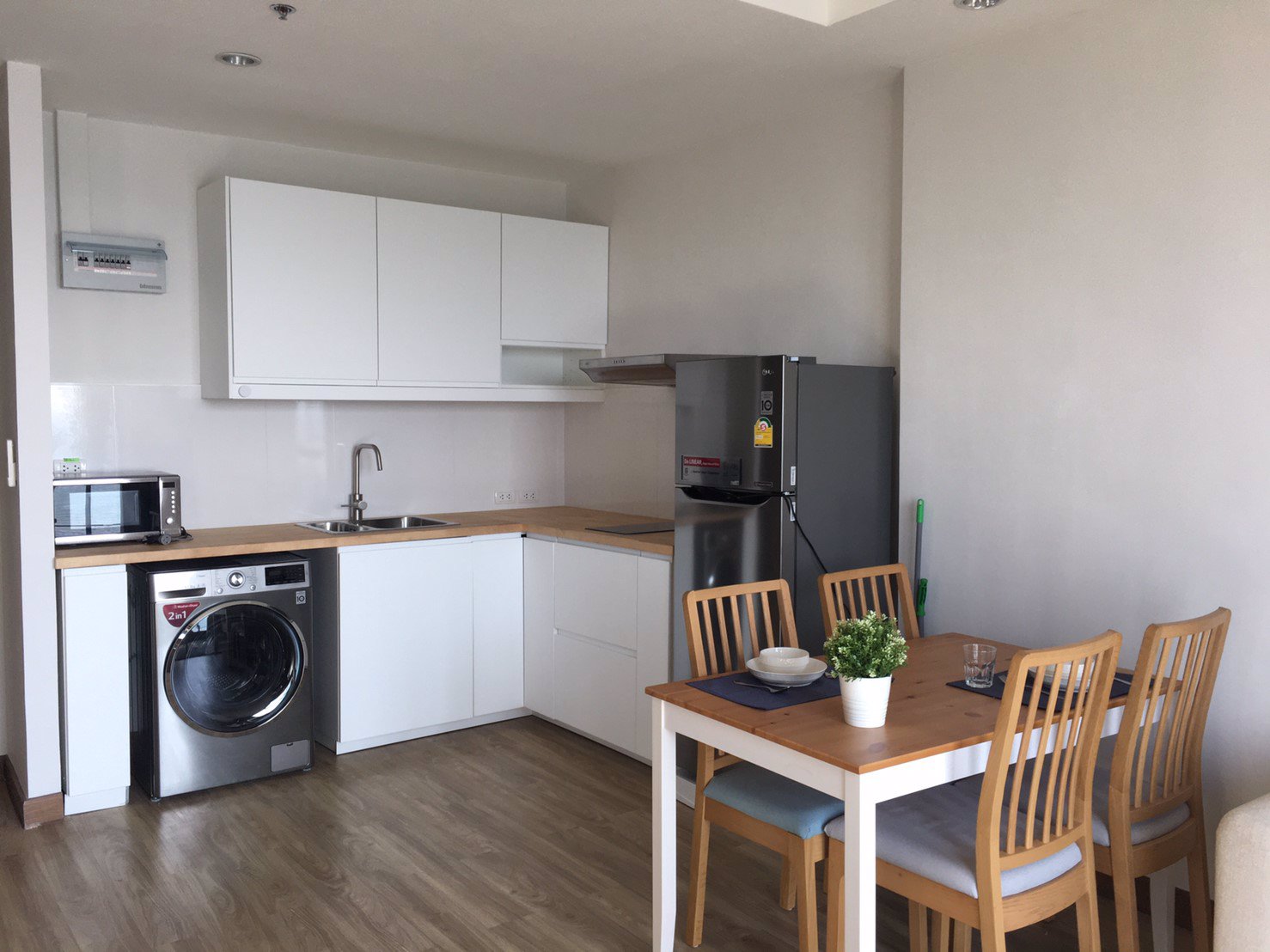 ให้เช่า-คอนโด-ladda-plus-บนทำเลที่ดีที่สุดในศรีราชา