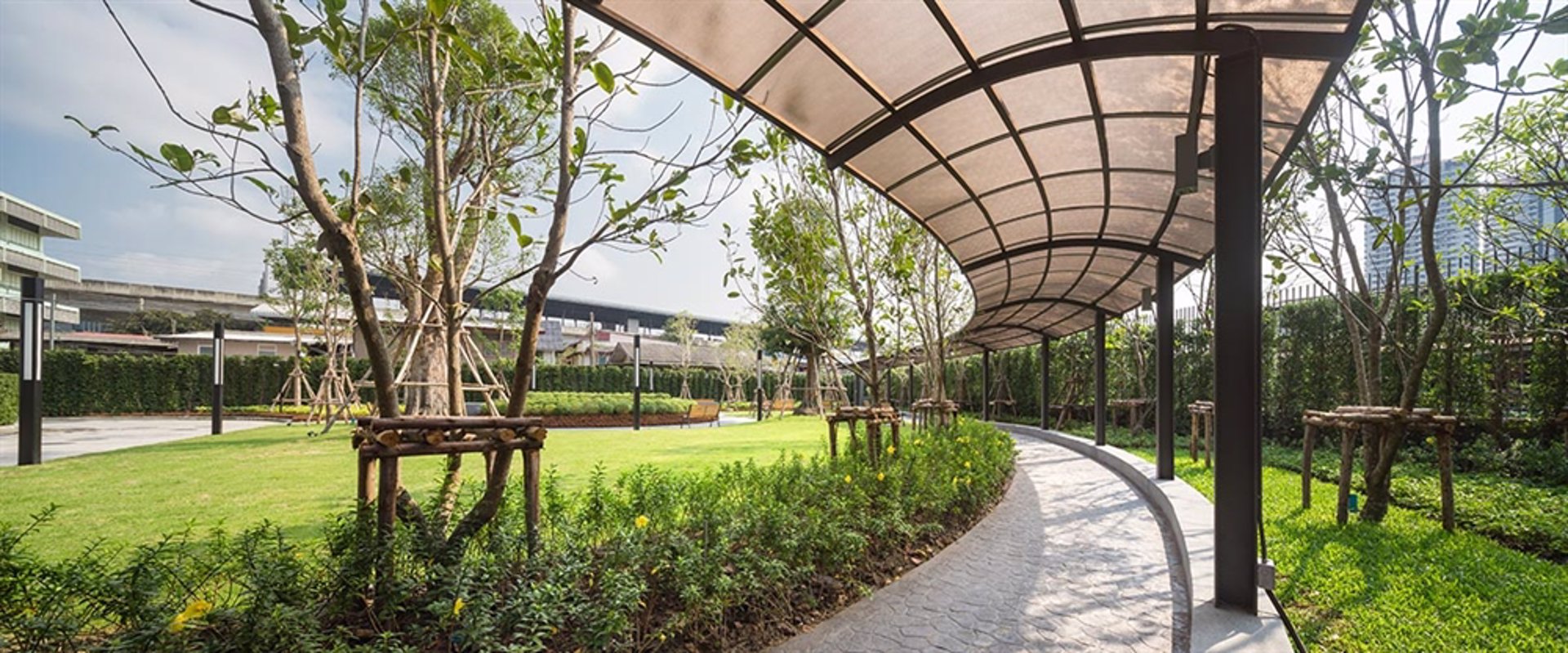 rent-new-room-0m-from-airport-link-huamaksrt-mrt-future-line-12000-month