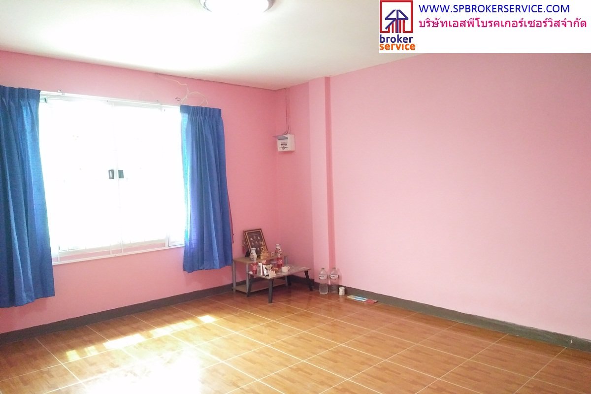 ขายทาวน์เฮาส์-2-ชั้น-หมู่บ้านสมฤทัยวรรณ-3