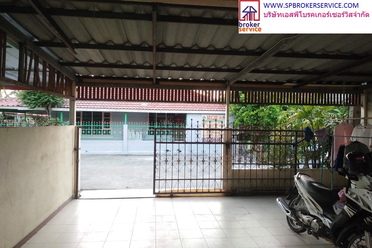 ขายทาวน์เฮาส์-หมู่บ้านสินทิวาธานี-ใกล้โรงเรียนเซนต์แมรี่