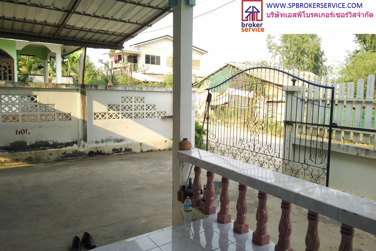 ขายบ้านเดี่ยว-หน้าโรงเรียนบ้านสร้าง-ใกล้ตลาดสี่ขวา