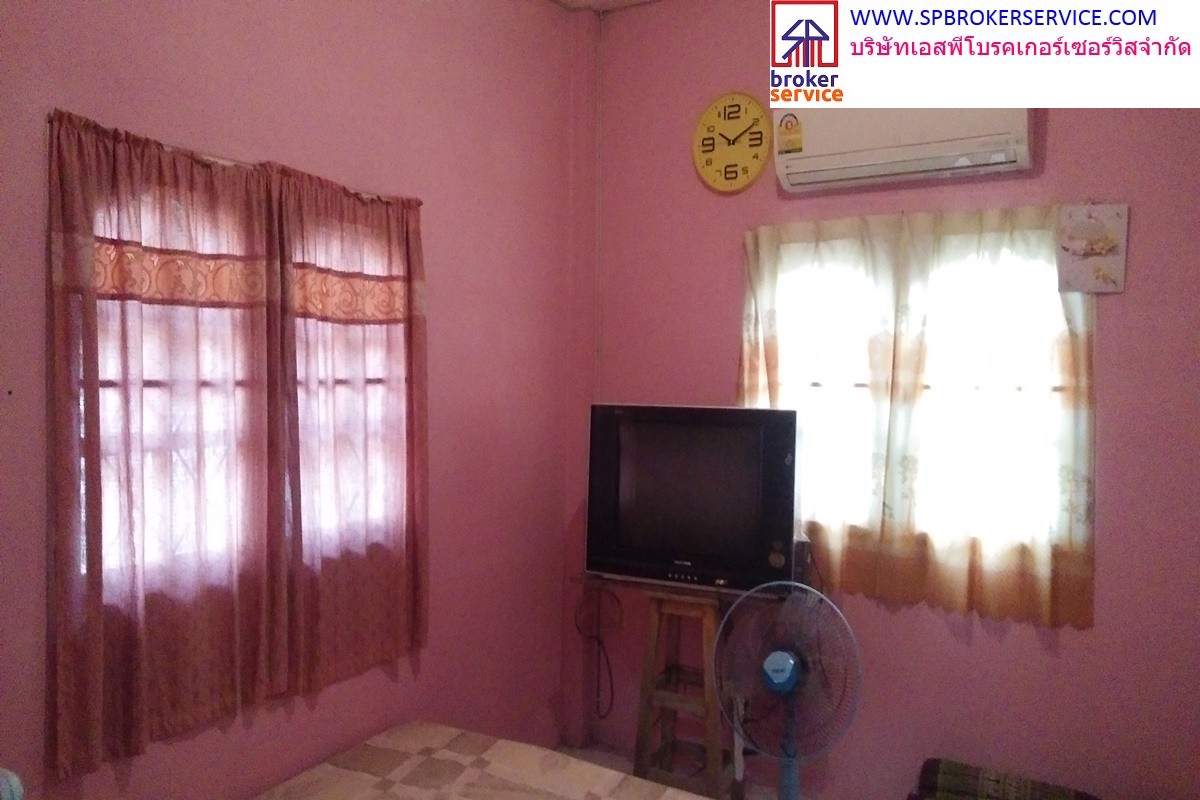 ขายบ้านเดี่ยว-หน้าโรงเรียนบ้านสร้าง-ใกล้ตลาดสี่ขวา