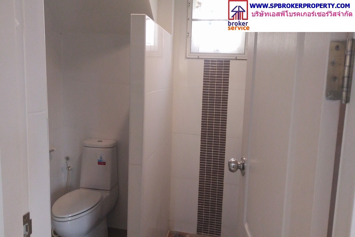 ขายบ้านเดี่ยว-2-ชั้น-หมู่บ้านร่มรื่นกรีนพาร์ค-หลังมุม-ทางต่างระดับบางปะอิน-