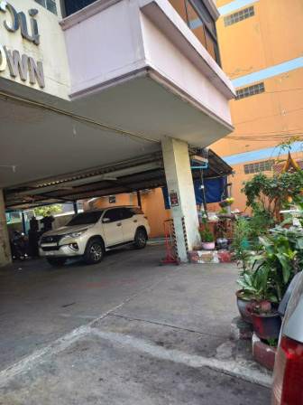 เอกมัยคอนโดทาวน์-ราคาถูก-ซอยเอกมัย28-30