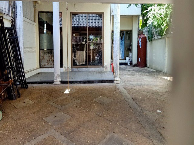 ขายโฮมออฟฟิส-หลังริม-3-ชั้น-63-ตรว-วิภาวดี16-รัชดา19-ทำเลดี-ใกล้-mrt-รัชดา-central-ลาดพร้าว