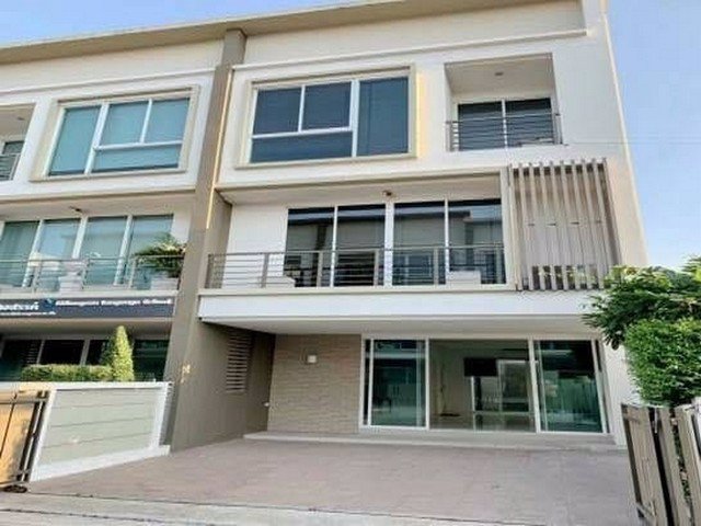 ให้เช่า-townhome-3-ชั้น-lumpini-town-residence-ลาดพร้าว21-ใกล้-mrtลาดพร้าว