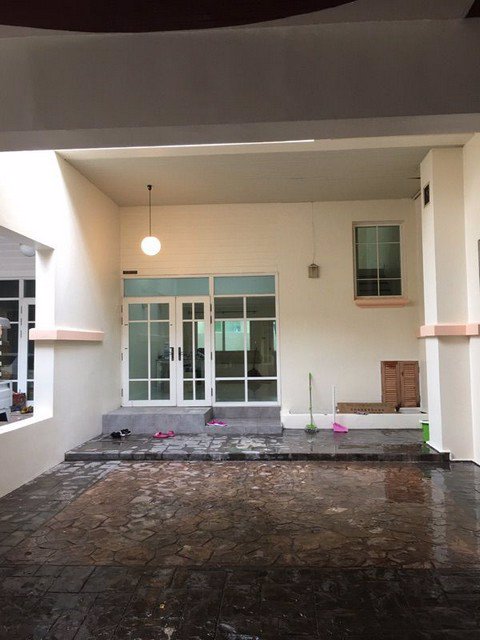 ขายหรือให้เช่าทาวโฮม-5-ชั้น-วิภาวดี-20-ใกล้-mrt-ลาดพร้าวรัชดา-การบินไทย