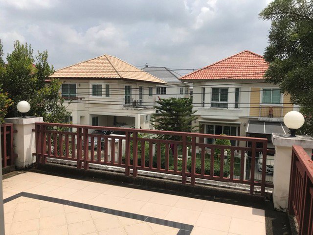 ขายด่วน-บ้านเดี่ยวหลังมุม-ชวนชื่น-วัชรพล-รามอินทรา-ใกล้รถไฟฟ้า-สถานีคู้บอน-motorway