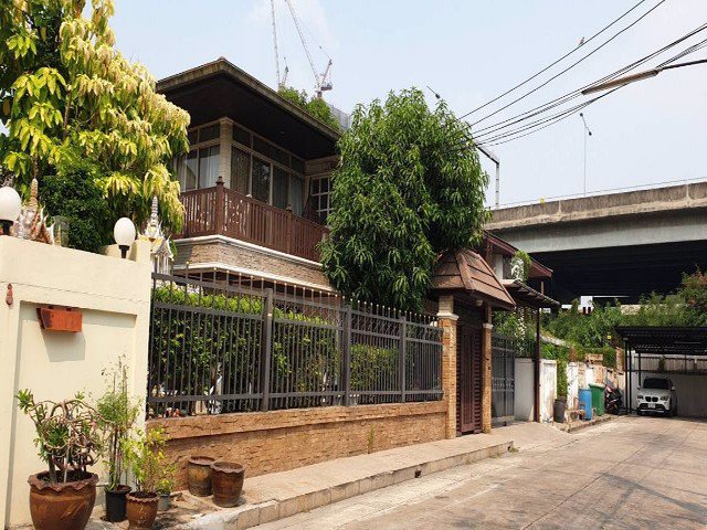 ขาย-บ้านเดี่ยว-78-ตรว-ซอย-ปรีดีฯ-40-ไปเอกมัย-ทองหล่อได้สะดวก-ใกล้-bts-พระโขนง