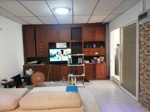 ให้เช่า-บ้านเดี่ยว-2-ชั้น-200-ตรว-9-ห้องนอน-สุทธิสาร-รัชดา-ใกล้-mrt-สุทธิสาร