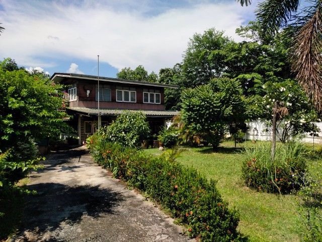 ขายที่ดินพร้อมบ้าน-228-ตรวา-นวมินทร์-74-ใกล้วงแหวนบางนาบางปะอิน