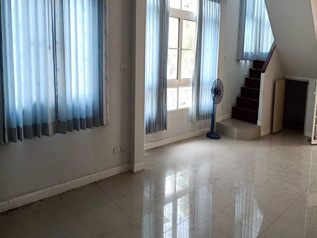 ขายบ้านเดี่ยว-71-ตรว-ศุภาลัย-พาร์ควิลล์-ร่มเกล้า-สุวรรณภูมิ-ใกล้รถไฟฟ้า-สนามบินสุวรรณภูมิ