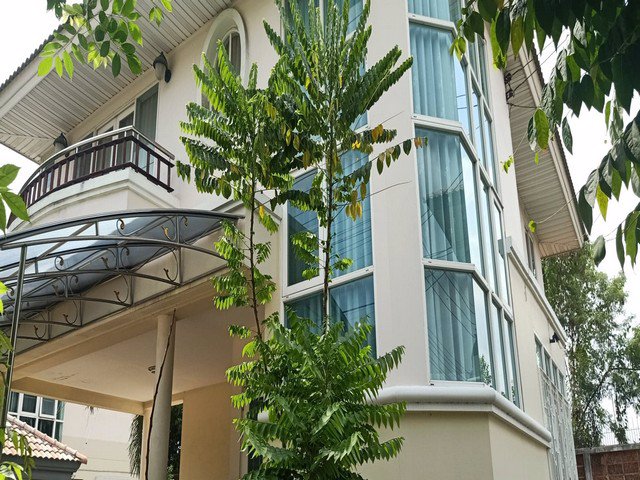 ขายบ้านเดี่ยว-71-ตรว-ศุภาลัย-พาร์ควิลล์-ร่มเกล้า-สุวรรณภูมิ-ใกล้รถไฟฟ้า-สนามบินสุวรรณภูมิ