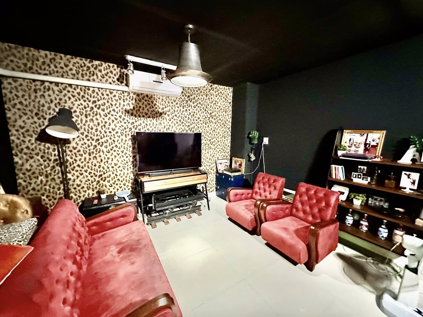 ขายด่วน-ต่อเติมเต็ม-เทอเรสหน้าบ้าน