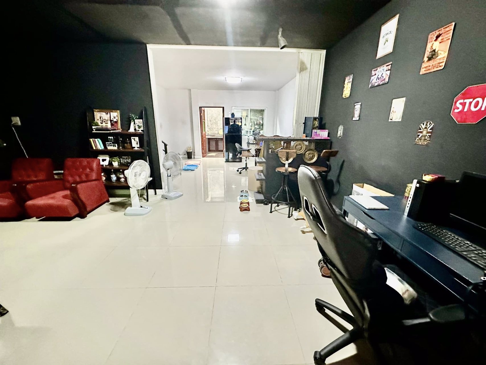 ขายด่วน-ต่อเติมเต็ม-เทอเรสหน้าบ้าน