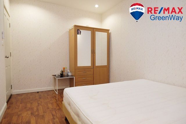 ขายทาวน์เฮ้าส์บางนา-กม10-เดอะคอนเนค8-เนื้อที่-181-ตรว-239-ล้าน-ใกล้เมกาบางนา