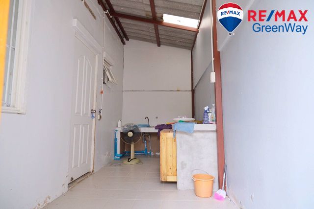 ทาวน์เฮ้าส์-บางนา-กม10-มเดอะคอนเนค-8-บางพลี-หลังริม-เนื้อมี่เยอะ-40-ตรว-ใกล้เมกาบางนา