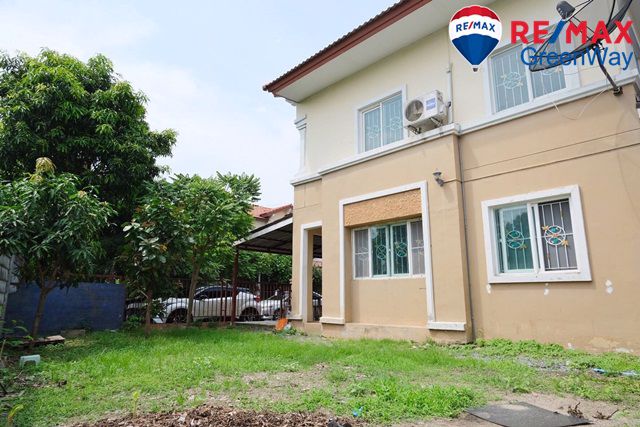 ทาวน์เฮ้าส์-บางนา-กม10-มเดอะคอนเนค-8-บางพลี-หลังริม-เนื้อมี่เยอะ-40-ตรว-ใกล้เมกาบางนา