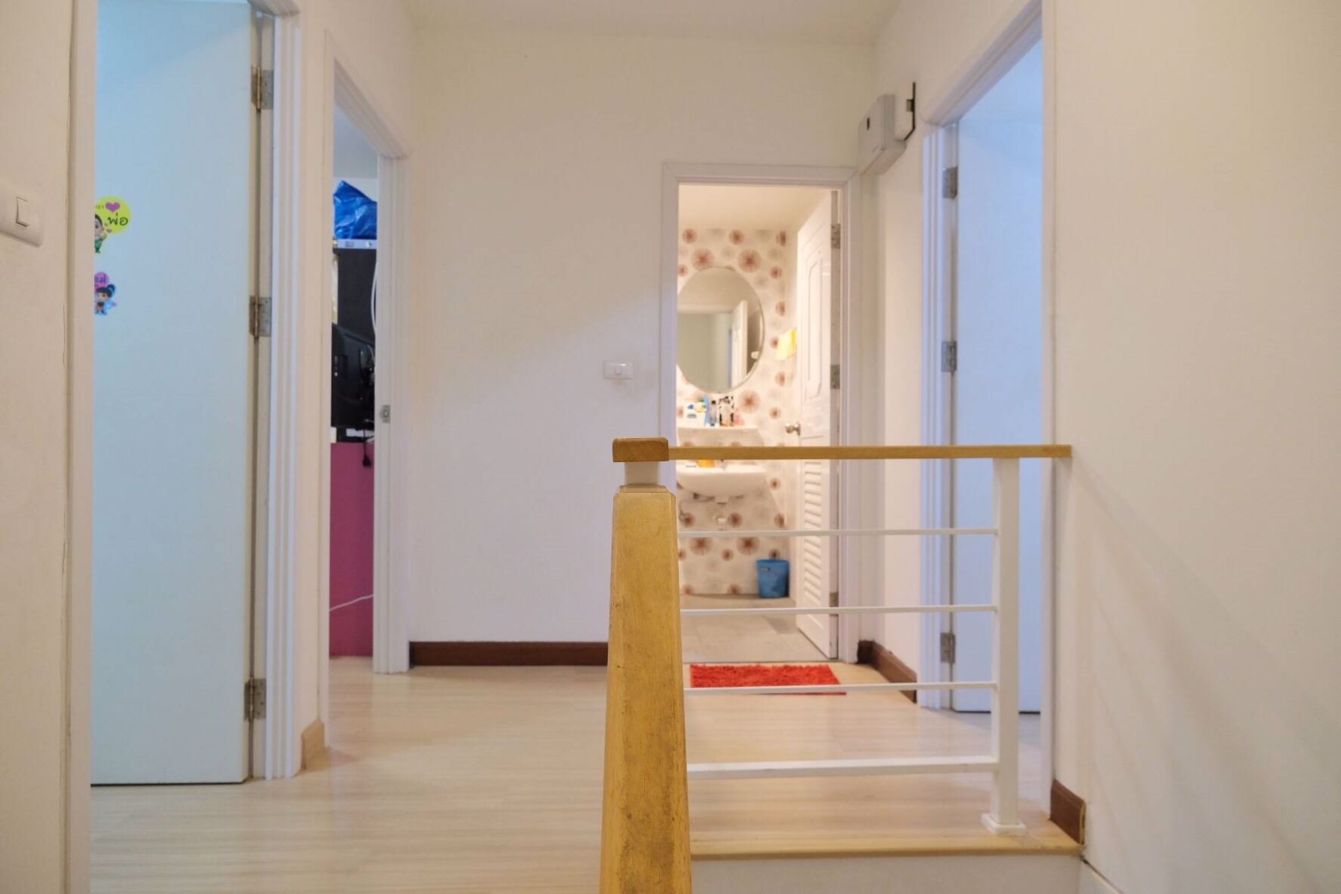 ทาวน์เฮ้าส์-มพฤกษาวิลล์-49-ศรีนครินทร์-ซอยทรัพย์บุญชัย-เนื้อที่-452-ตรว-ราคา-33-ล้าน-หลังริมใน