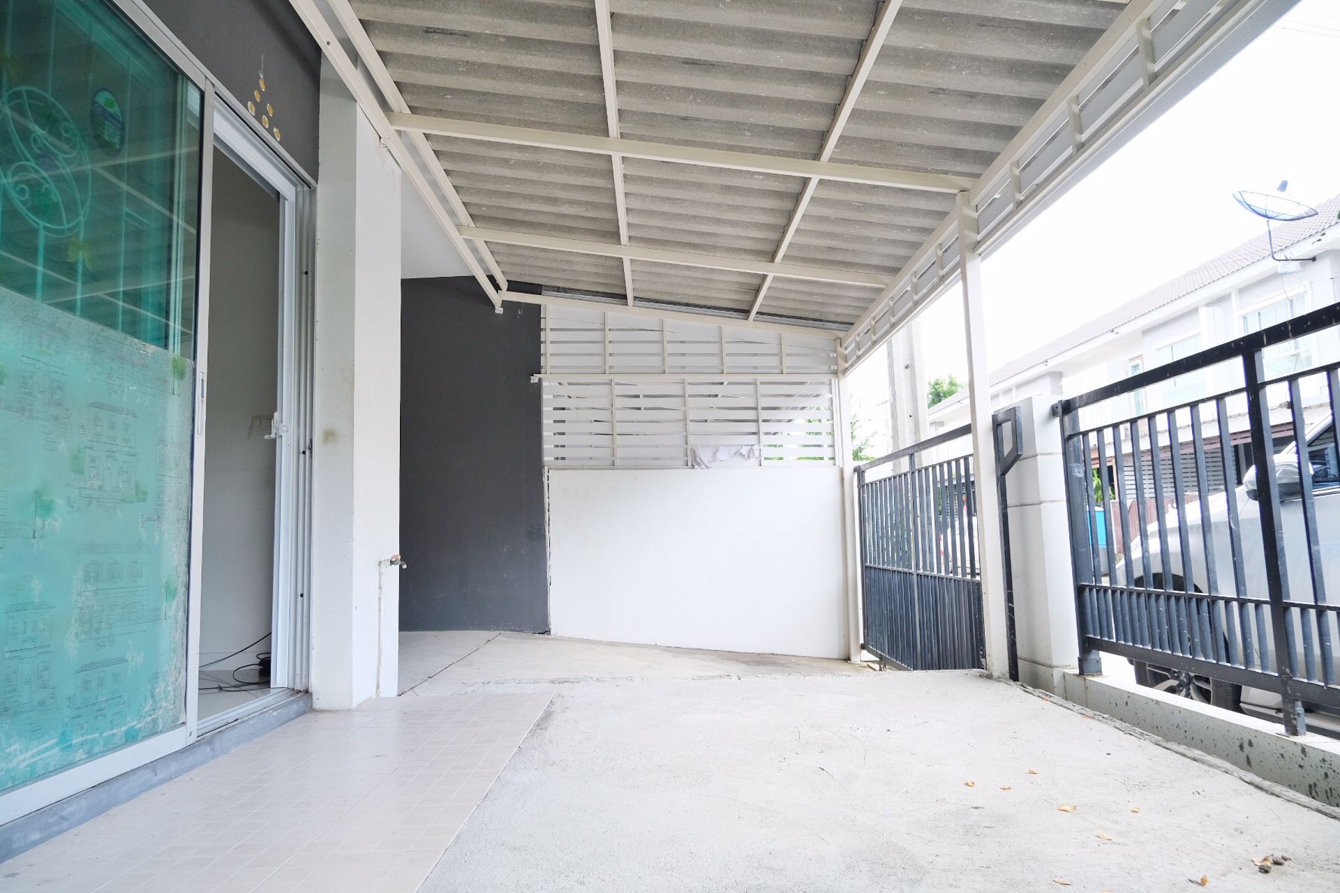 ขาย-ทาวน์เฮ้าส์-มพฤกษาวิลล์-38-1ศรีนครินทร์-ซอยหลังวัดหนามแดง-237-ตรวสารสาสน์วิเทศสุวรรณภูมิ