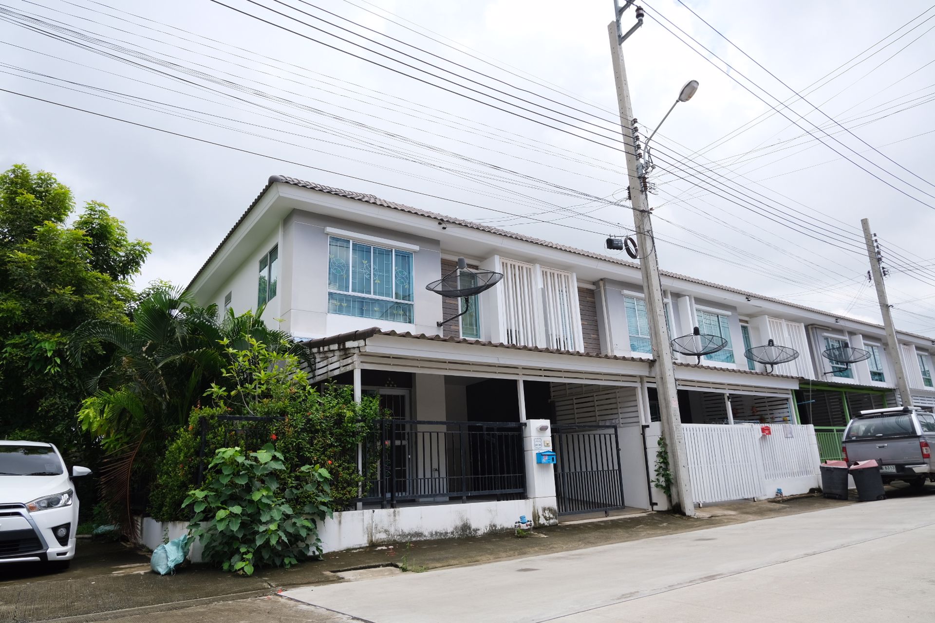 ขาย-ทาวน์เฮ้าส์-มพฤกษาวิลล์-38-1ศรีนครินทร์-ซอยหลังวัดหนามแดง-237-ตรวสารสาสน์วิเทศสุวรรณภูมิ