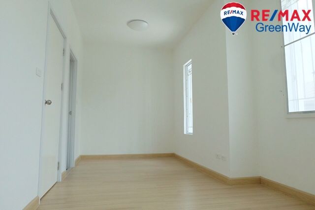 ทาวน์เฮ้าส์-สมุทรปราการ-หมู่บ้านพฤกษาวิลล์-78-ซอยทรัพย์บุญชัย-บ้านใหม่-เจ้าของไม่เคยอยู่