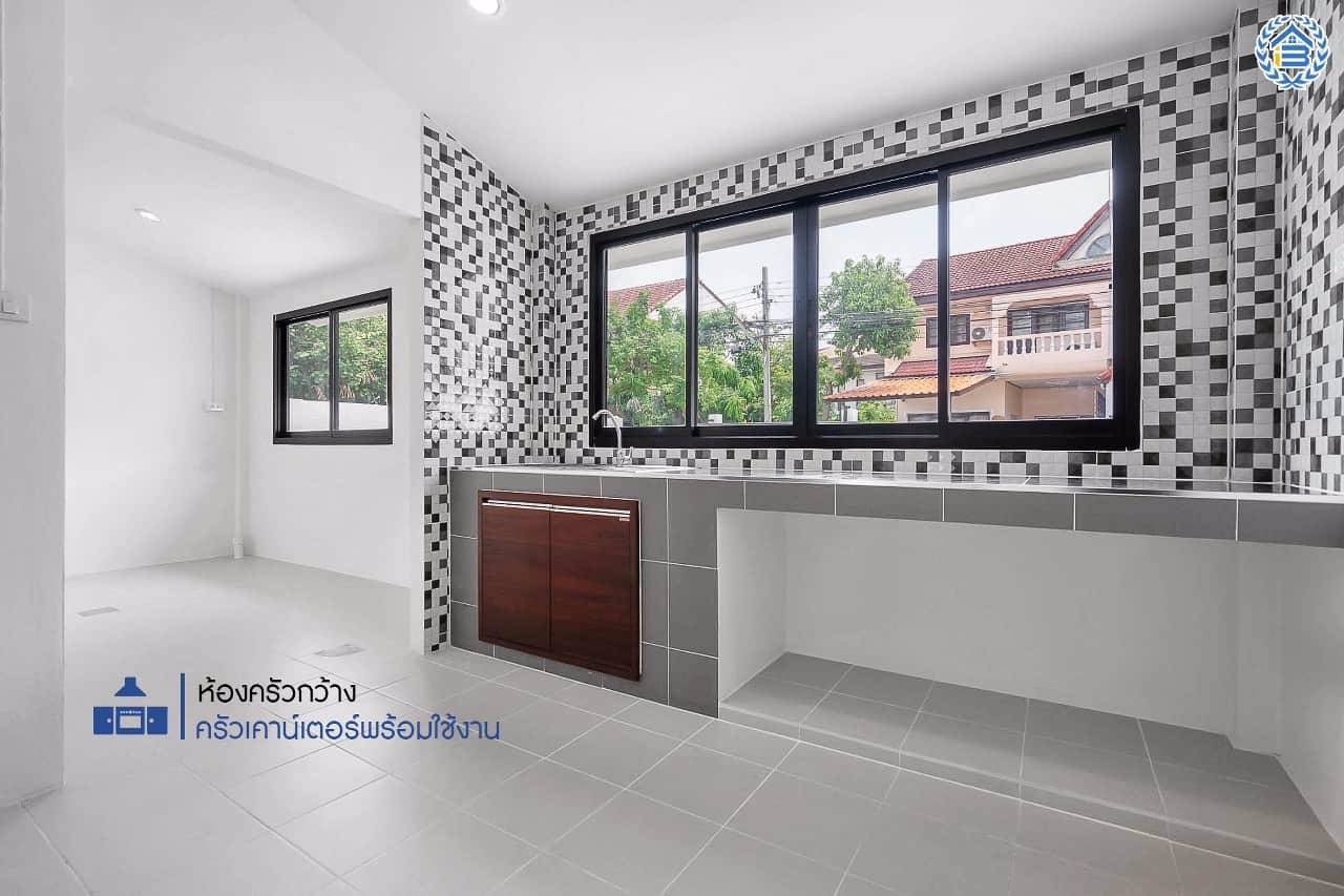 ขายด่วนๆๆ-บ้านทาวน์เฮ้าส์-หมู่บ้านซื่อตรงรัตนาธิเบศร์-ติดสถานีไทรม้า