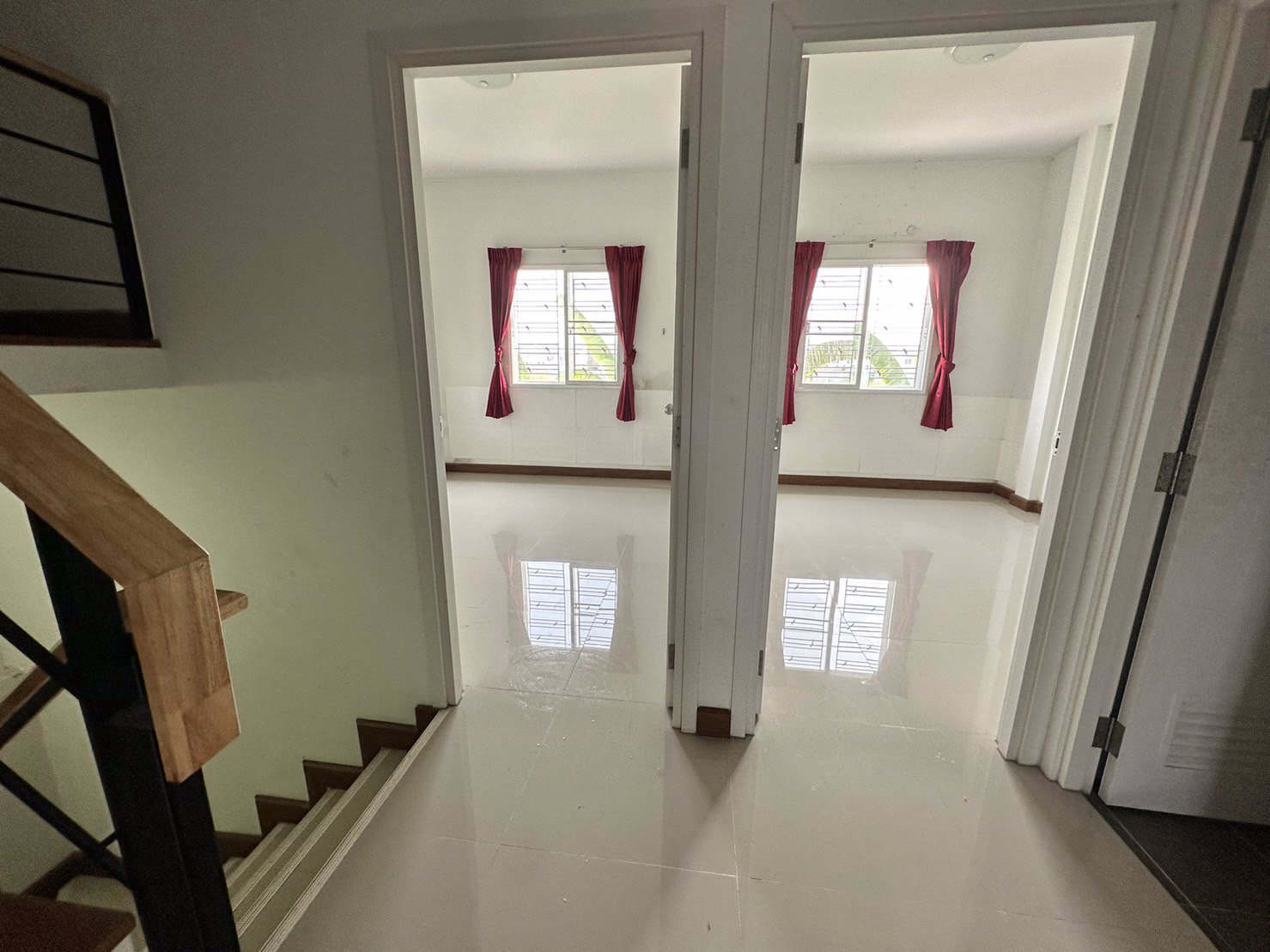 ขายทาวน์โฮม-หมู่บ้านเดอะมันนี่-เนื้อที่-23-ตรว