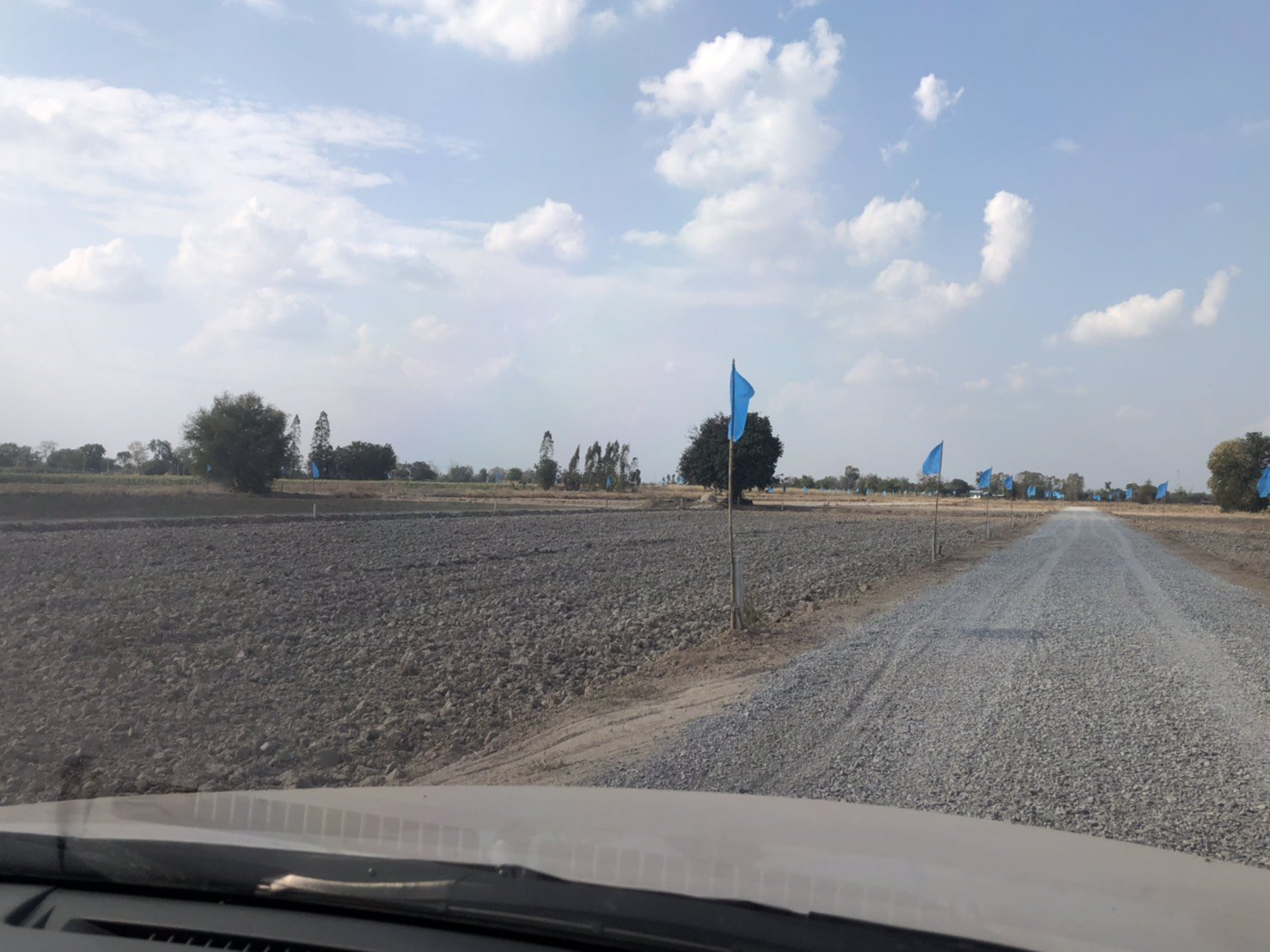 ขายที่ดินเปล่า-แปลงละ-80-100-ตรว-สุพรรณบุรี