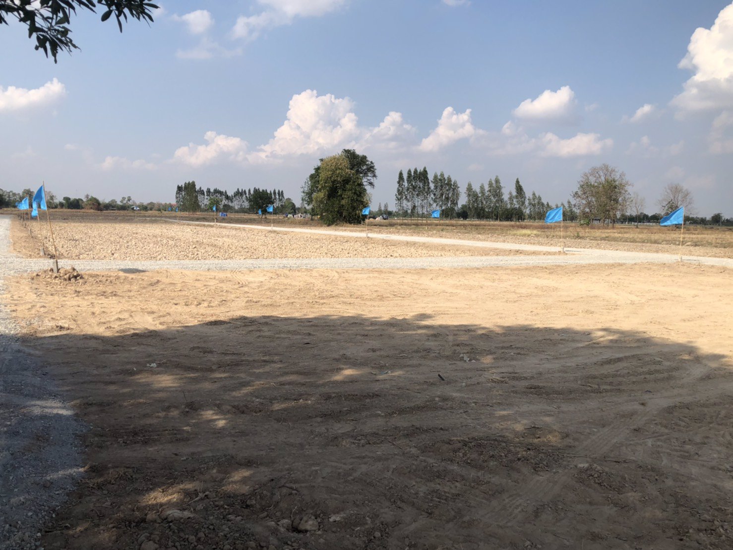 ขายที่ดินเปล่า-แปลงละ-80-100-ตรว-สุพรรณบุรี