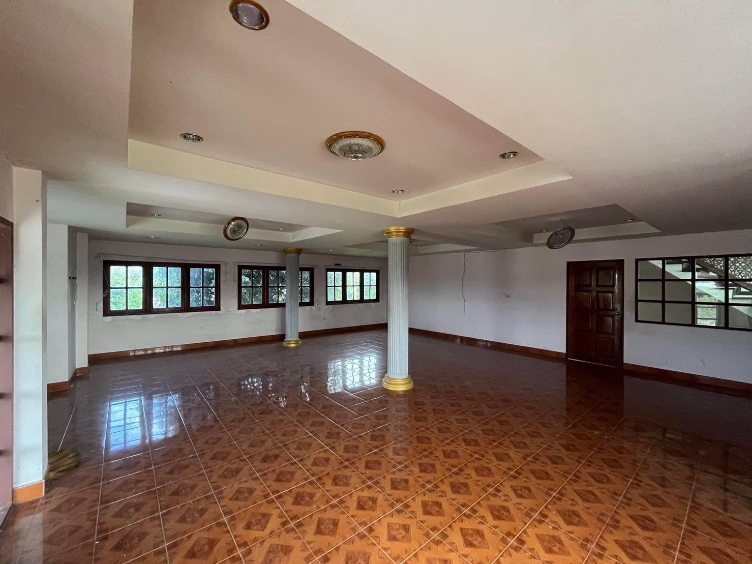 ขายบ้านพร้อมที่ดิน-3-งาน