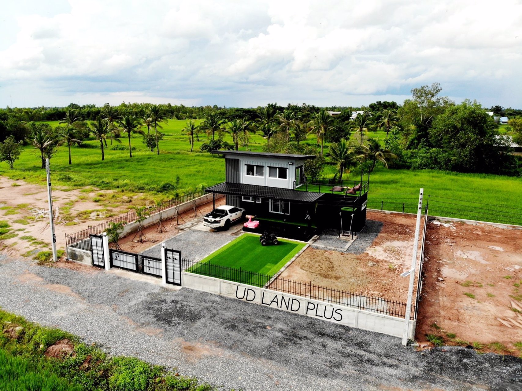 ขายบ้านสร้างใหม่-จากตู้คอนเทนเนอร์-ณ-จอุดรธานี