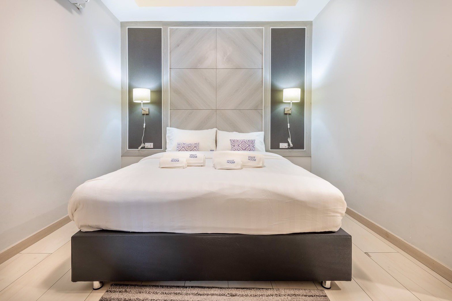 ปล่อยเช่าห้องพักรายวัน-รายเดือน-สะอาด-ปลอดภัย-ค่าเช่าถูก-3700บ-เดือน-คน-เตียงรวมค่าน้ำไฟ-รับเพียง